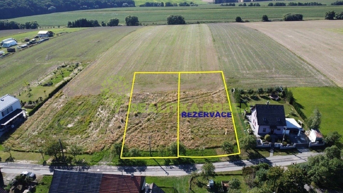 Pozemky pro bydlení, Ostrata, 1 273 m²