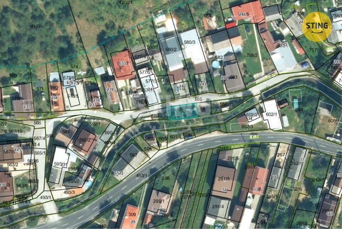 Lesy, Velké Karlovice, 19 597 m² - 1
