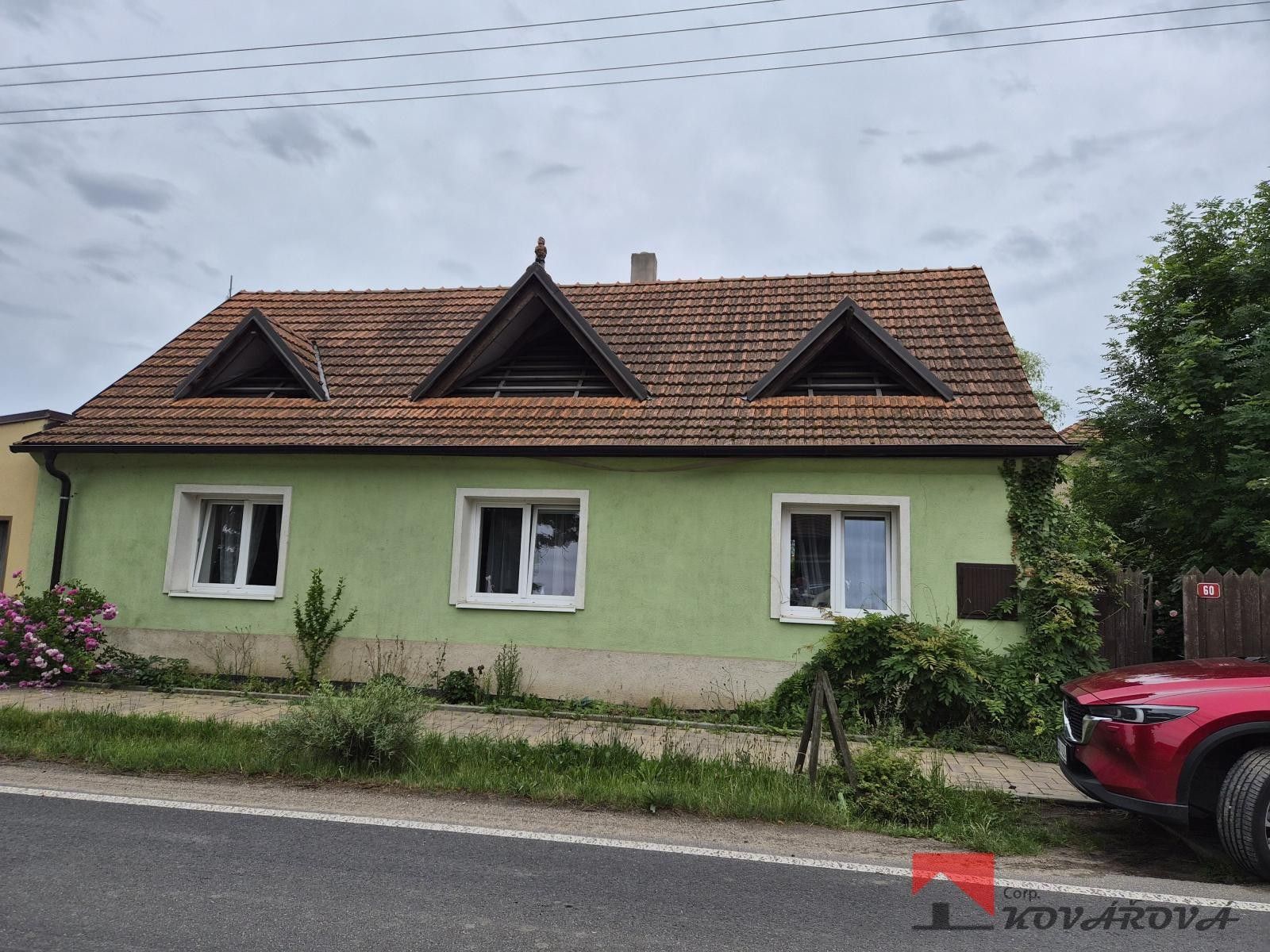 Prodej rodinný dům - Nedomice, 105 m² - 2