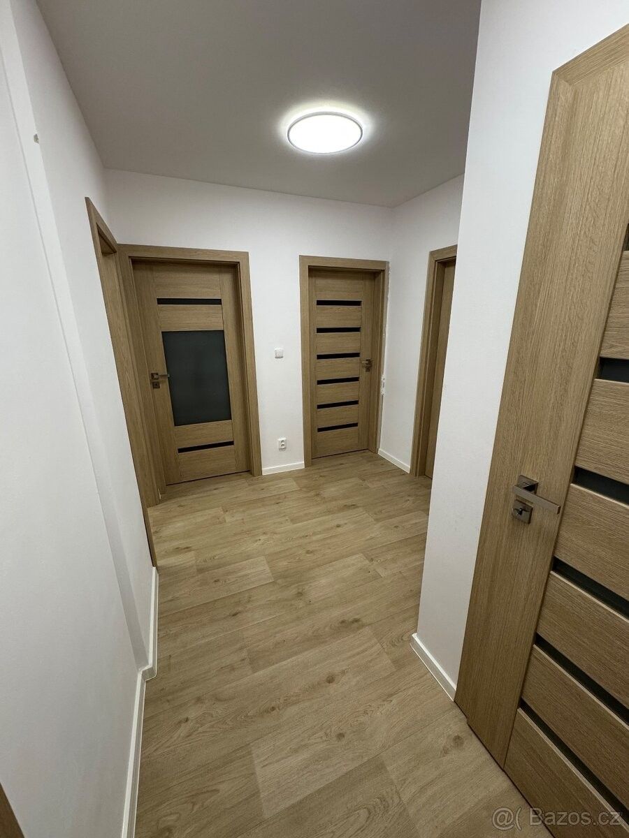 Byty, Velké Karlovice, 756 06