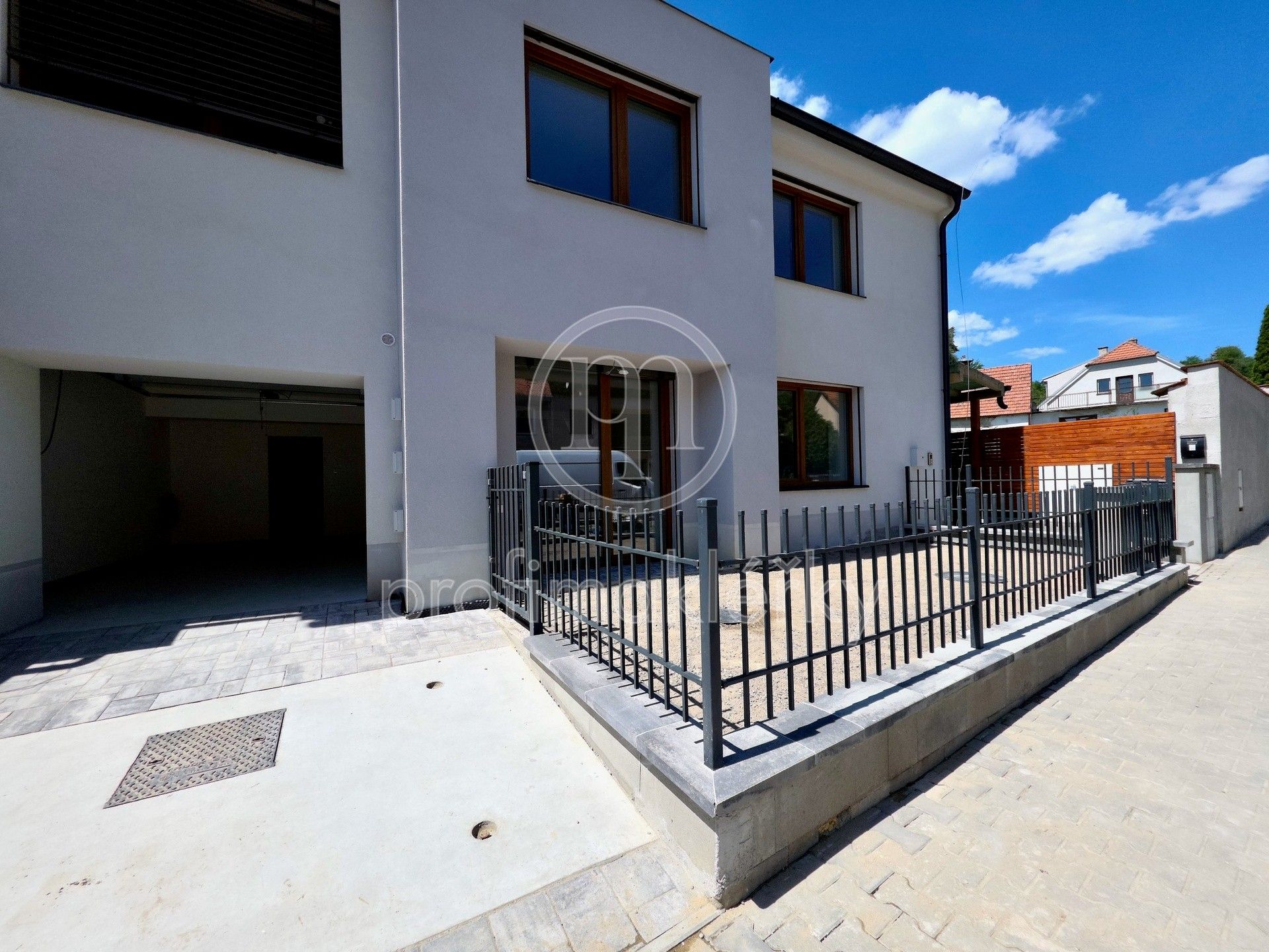 Byt 2+kk · 83 m² · Široká 986, Oslavany - 3