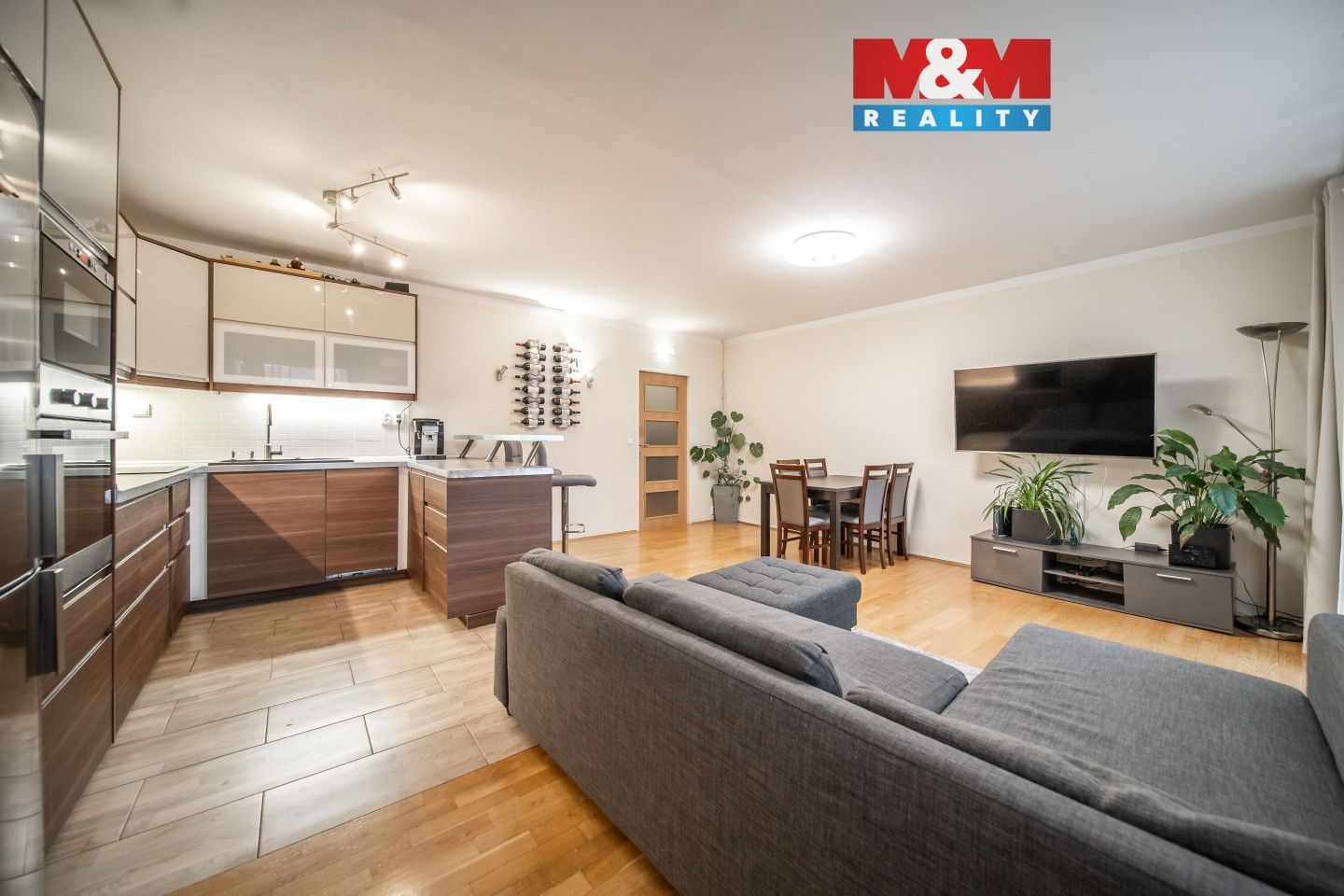 4+kk, Píškova, Praha, 86 m²