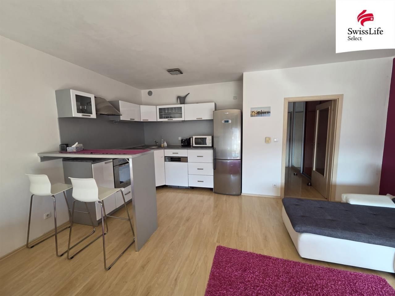 Pronájem byt 1+kk - Na Harfě  , Praha, 43 m²