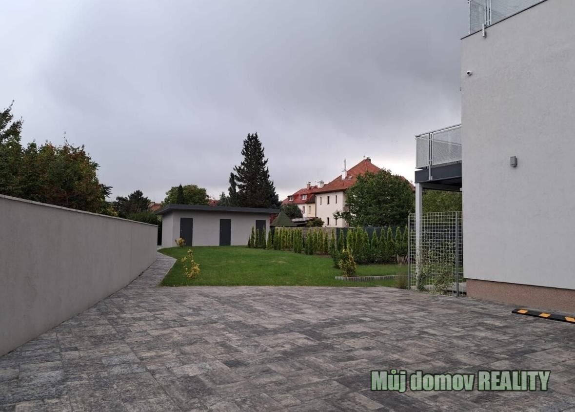 Pronájem byt 3+kk - Sulická, Praha, 79 m²