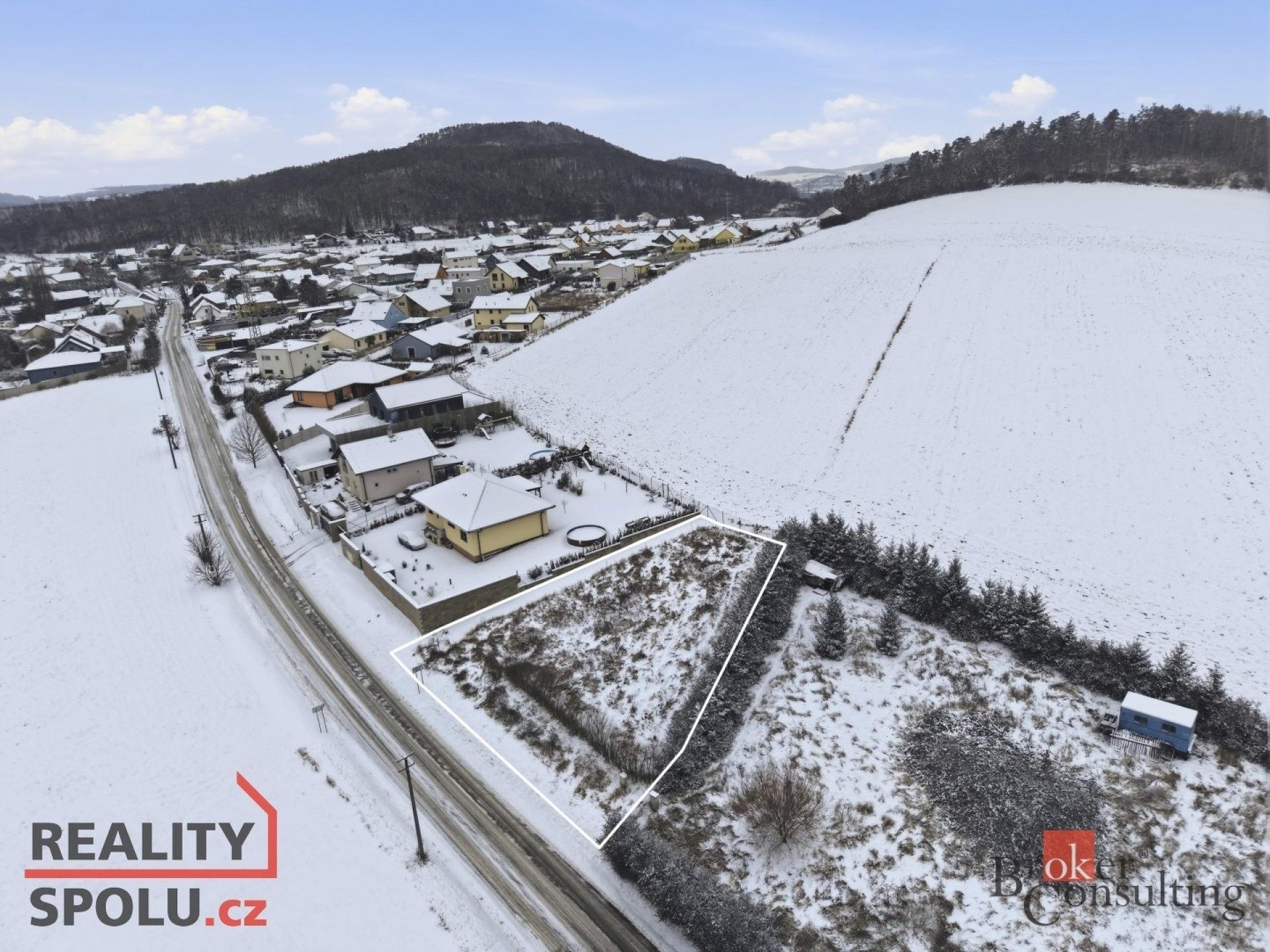 Prodej pozemek pro bydlení - Králův Dvůr, 961 m²