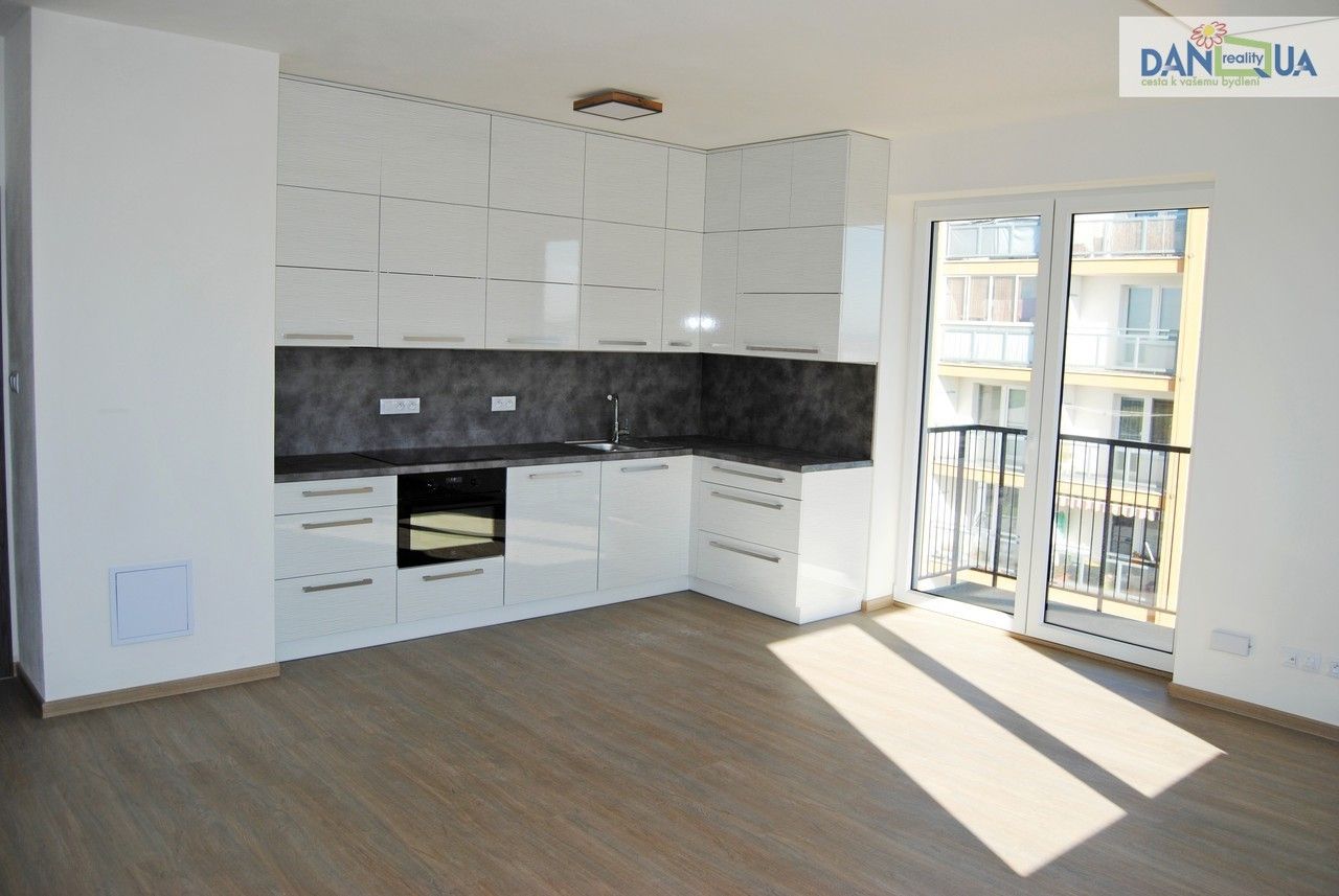 2+kk, Pecháčkova, Plzeň, 52 m² - 2