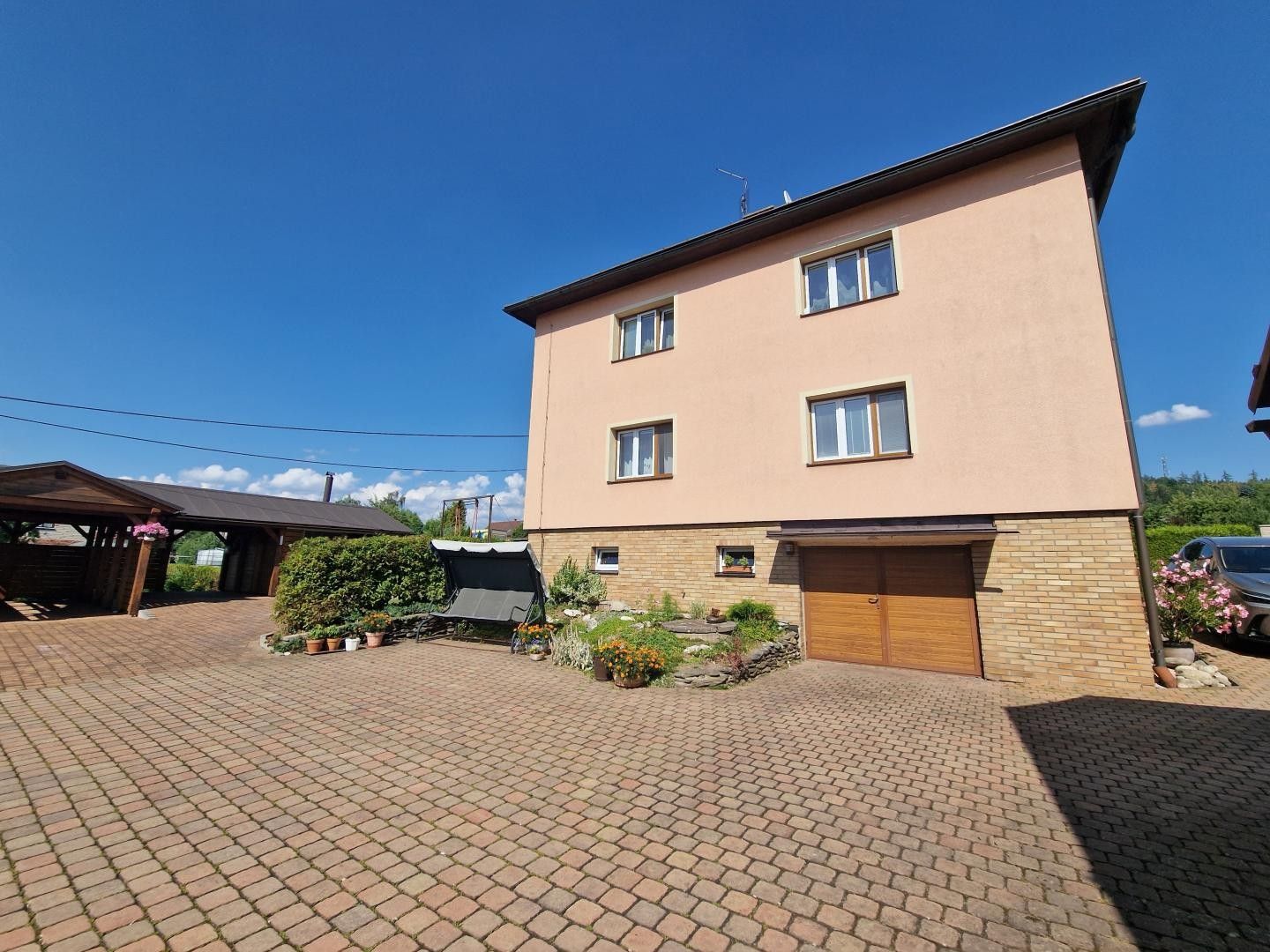 Rodinné domy, Studenec, 288 m² - 2