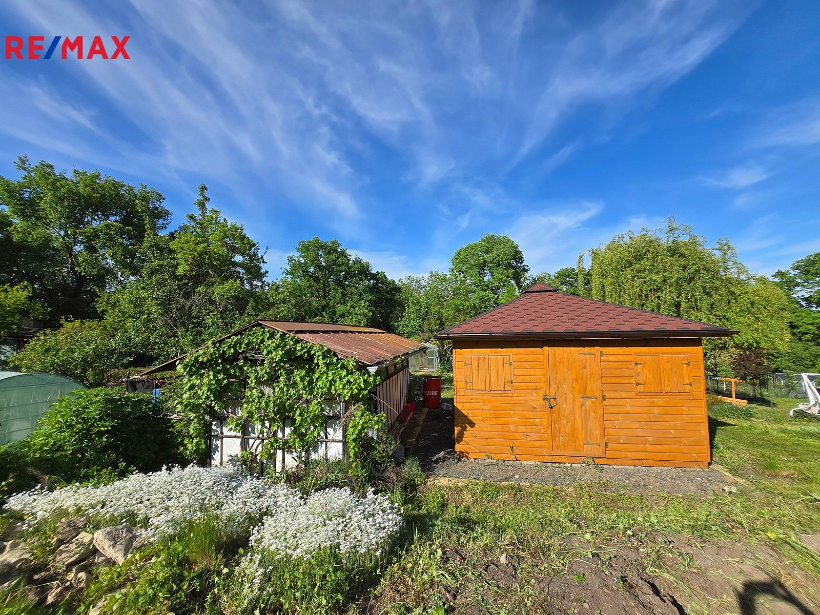 Zahrady, Postoloprty, 357 m²