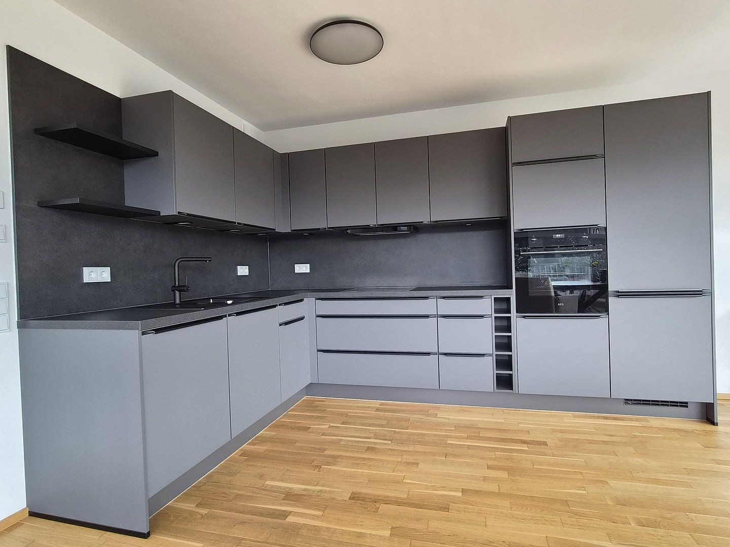 3+1, Dresden Neustadt Sachsen 01097, 93 m² - 2