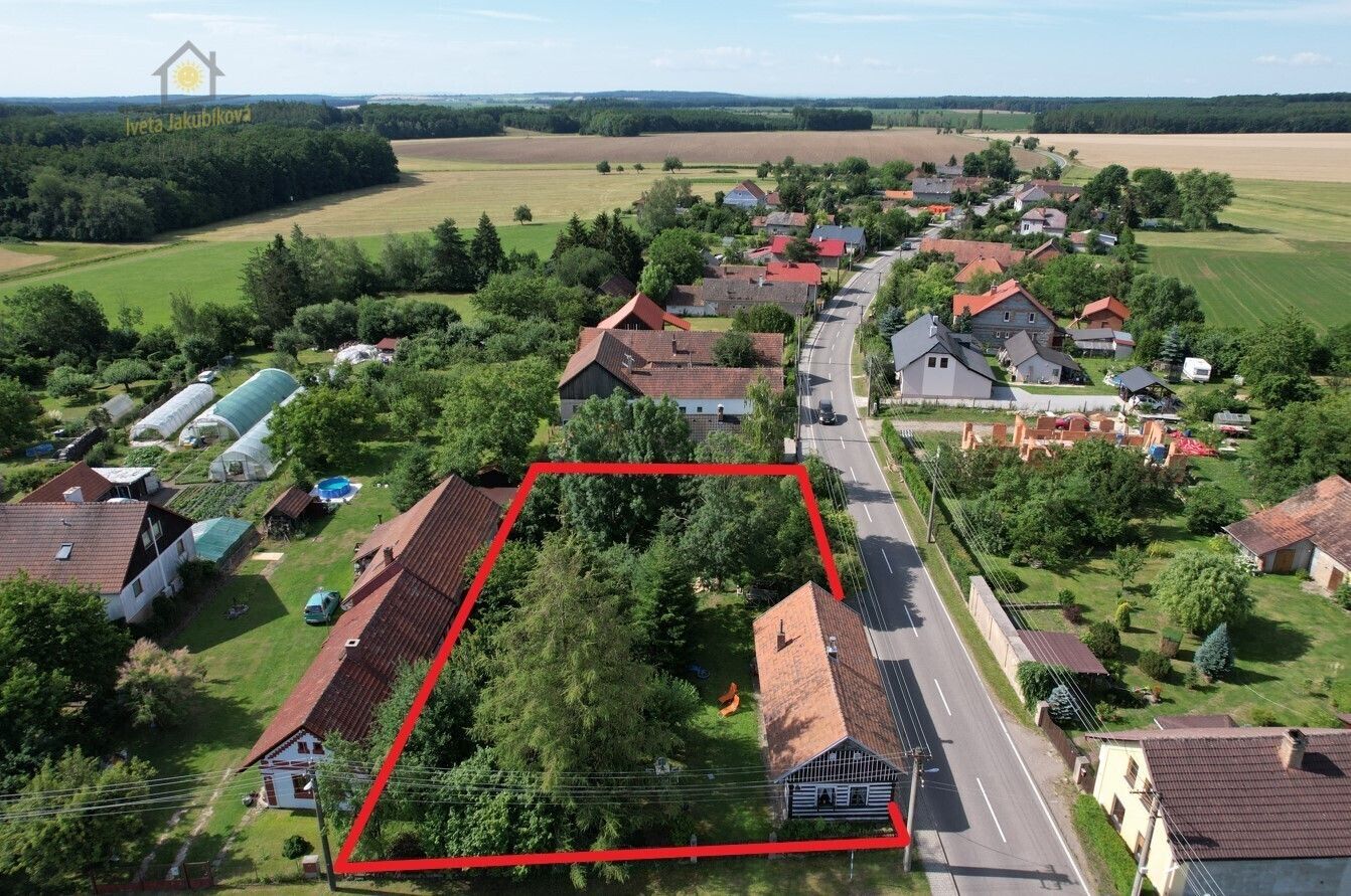 Prodej pozemek pro bydlení - Myštěves, 1 225 m²