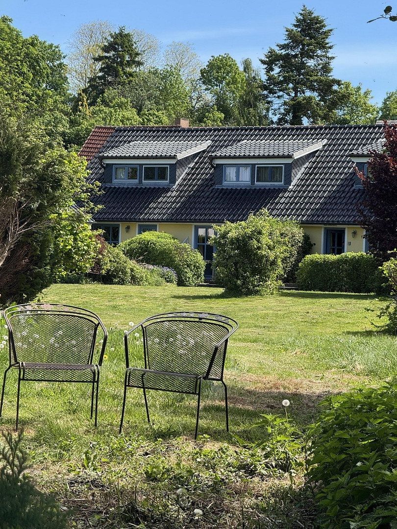 Rodinné domy, Dorfstraße, 16 Neuenkirchen Neuenkirchen Mecklenburg-Vorpommern 18569, 366 m² - 1