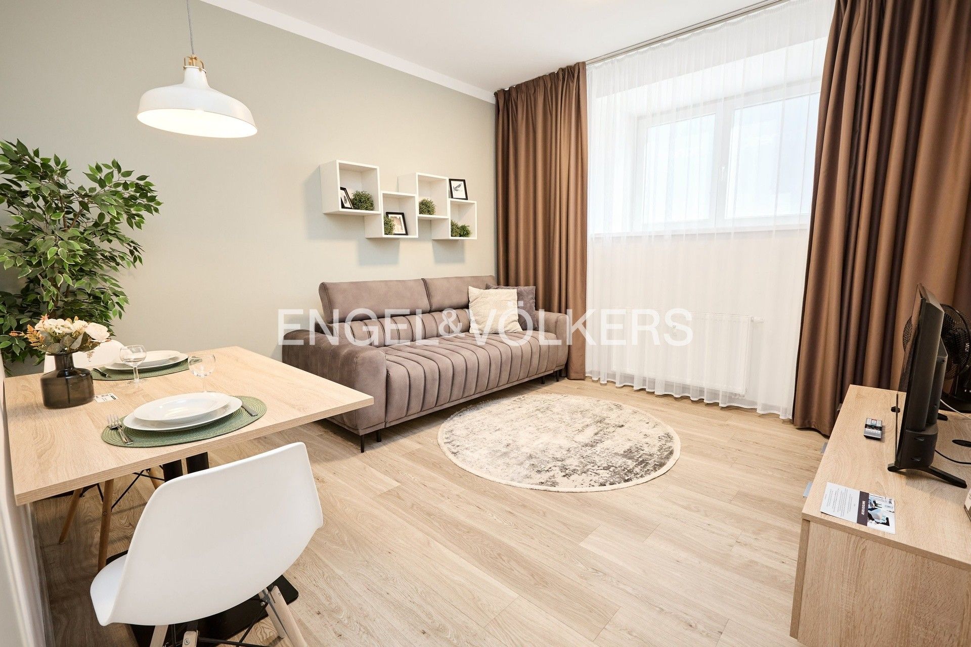 Ostatní, Strakonická 1856, Praha, 48 m²