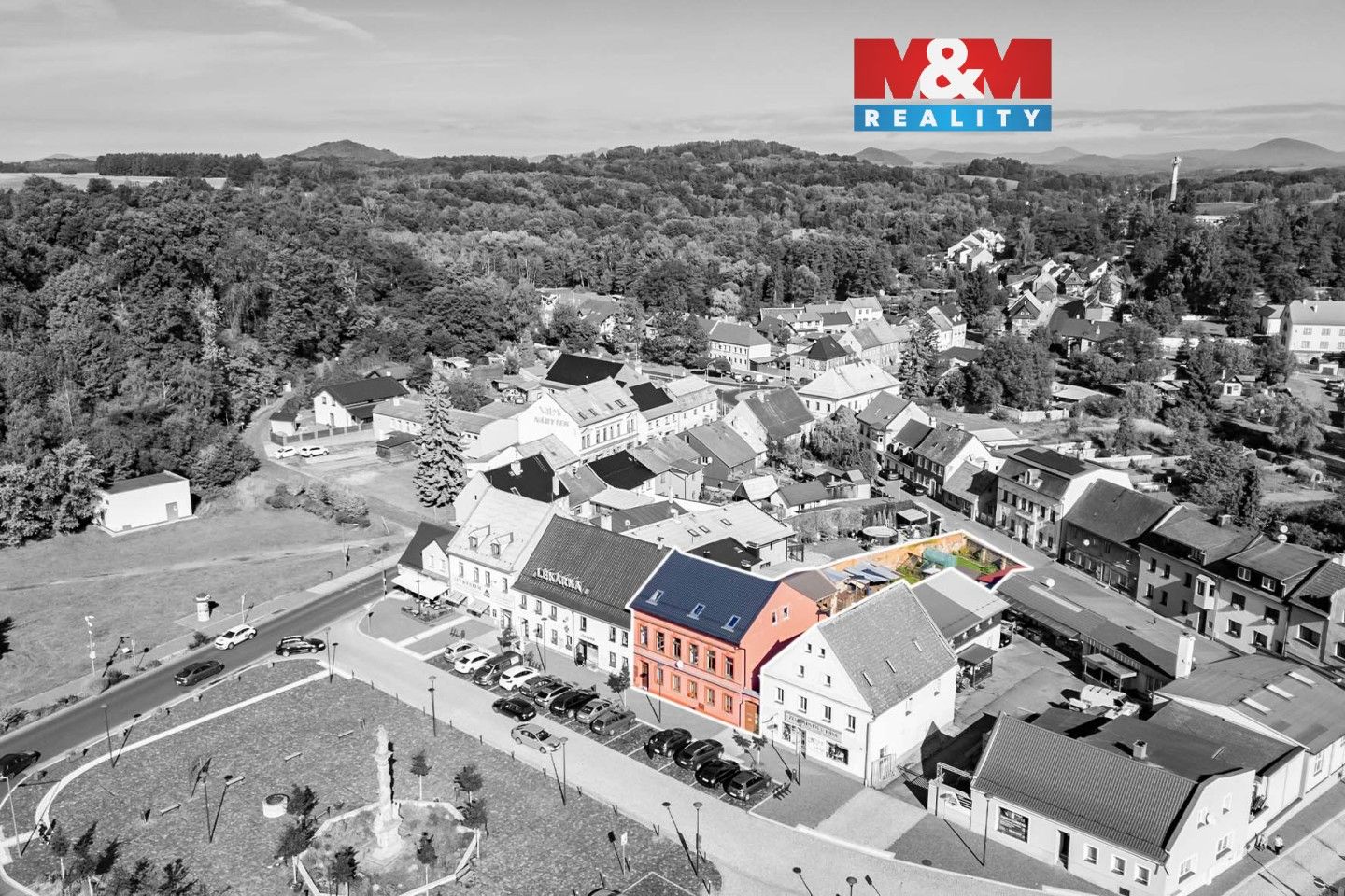 Činžovní domy, nám. 1. máje, Mimoň, 120 m²