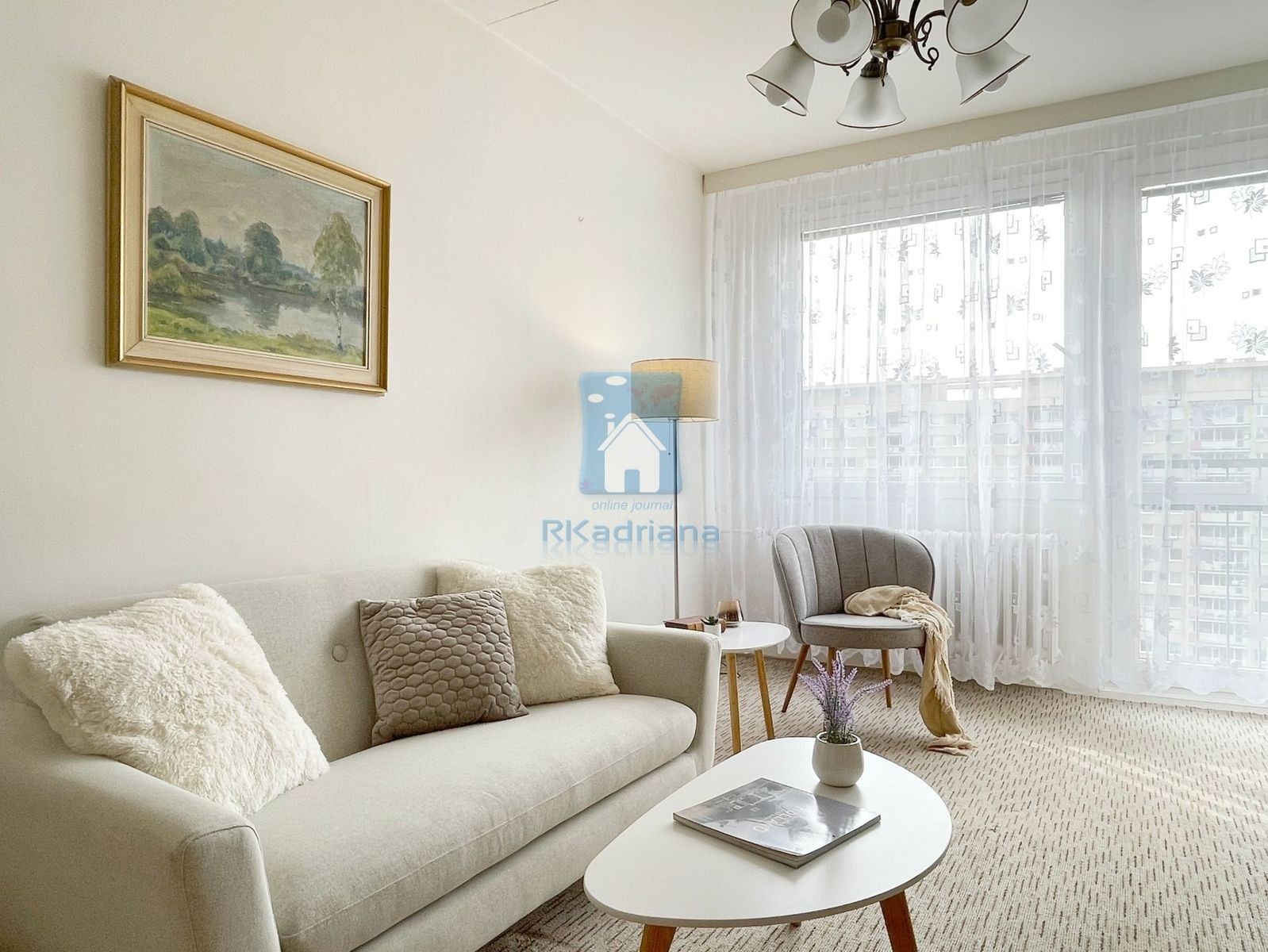 Pronájem byt 2+kk - Rajmonova, Praha, 43 m²