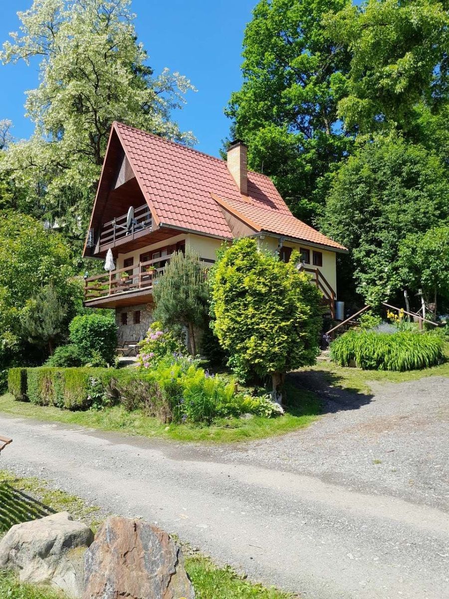 Chaty, Týn nad Vltavou - Hněvkovice u Týna nad Vltavou, Jihočeský kraj - 1