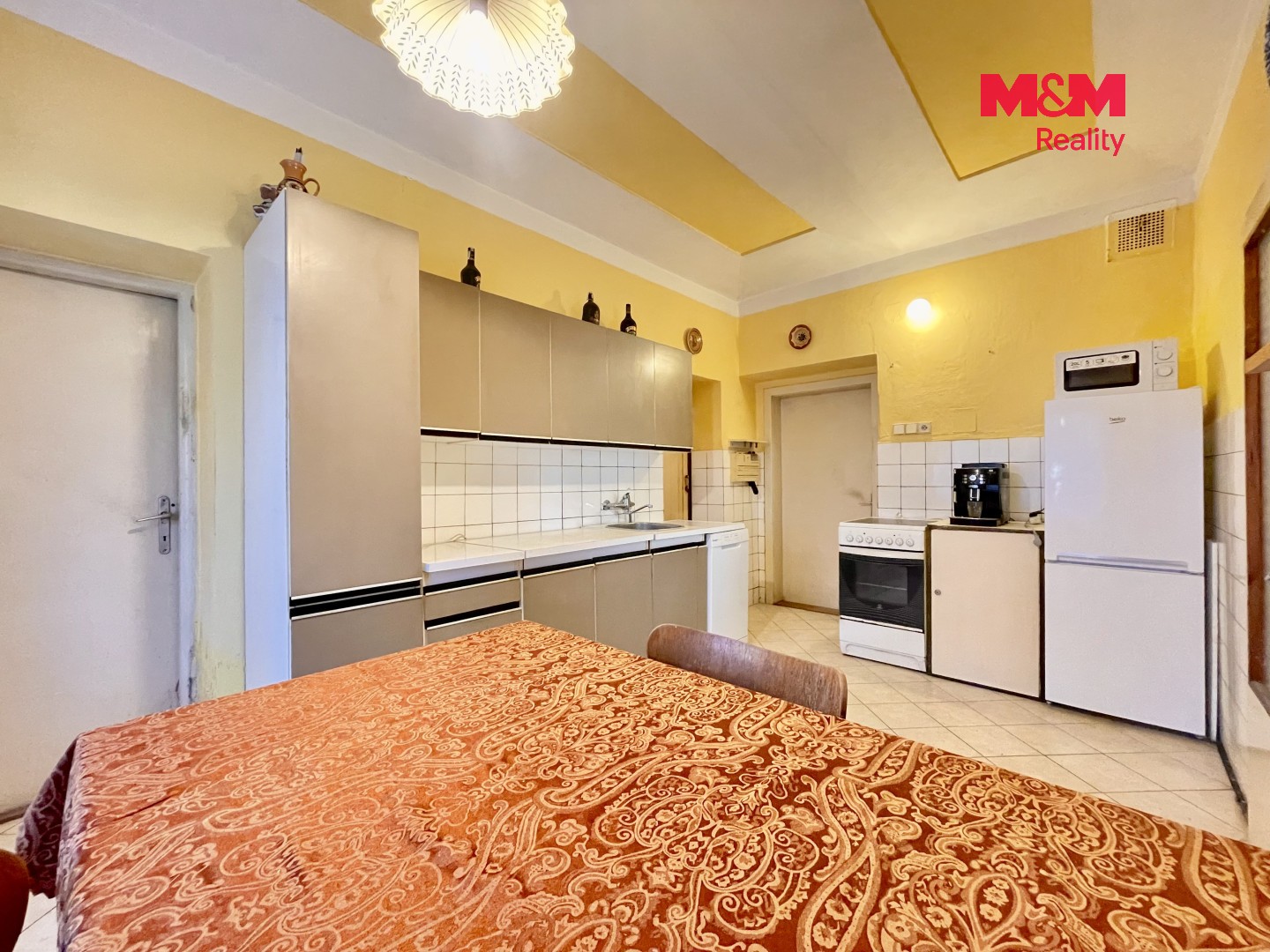 Prodej rodinný dům - Nová Sídla, 250 m² - 5