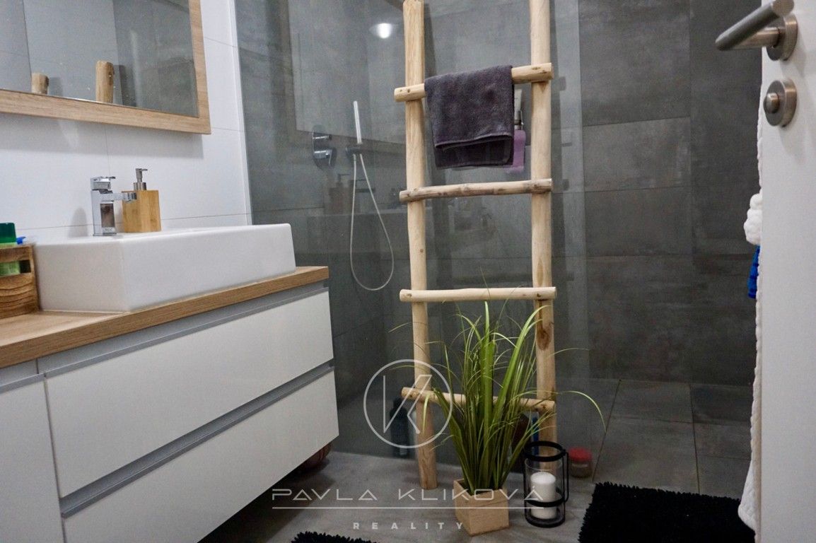 Pronájem byt 2+kk - Halštatská, Plzeň, 54 m²