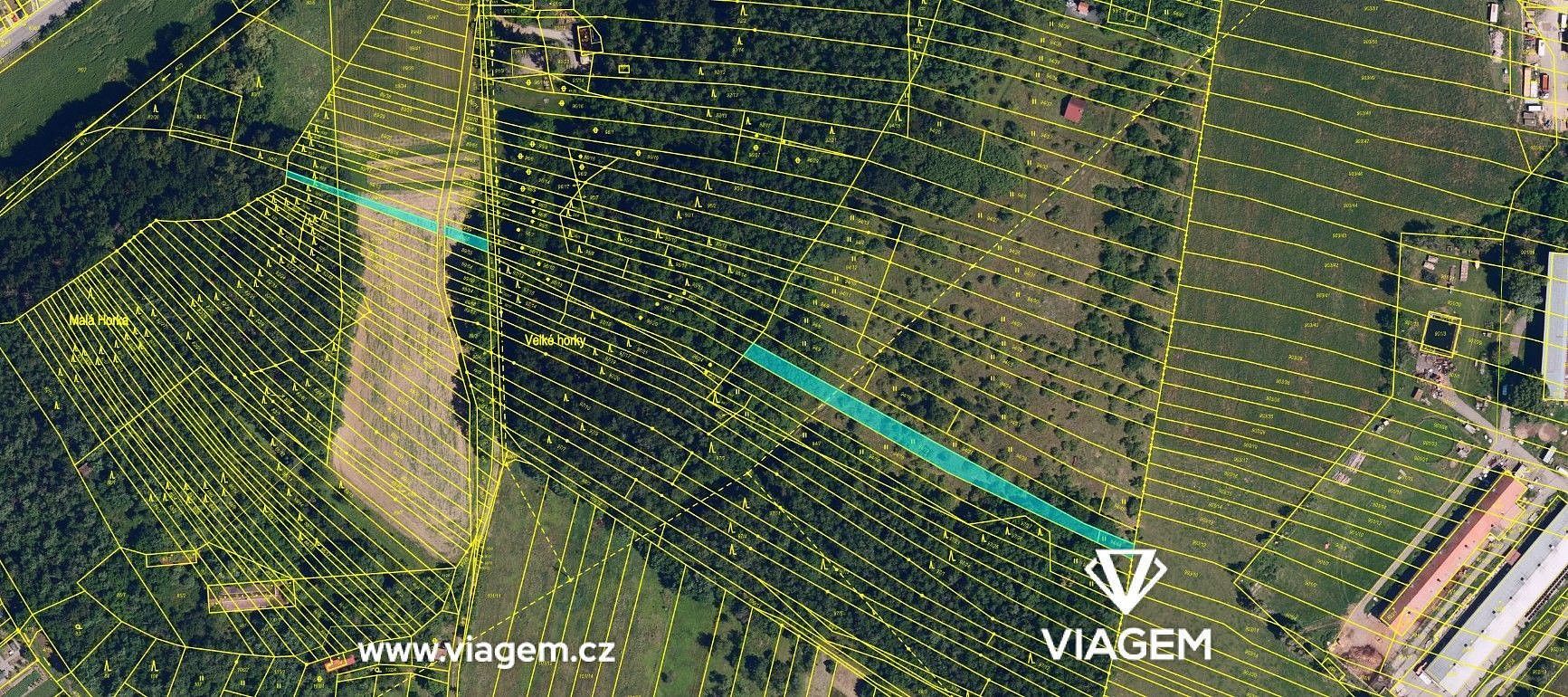 Zemědělský pozemek, 1 526 m²