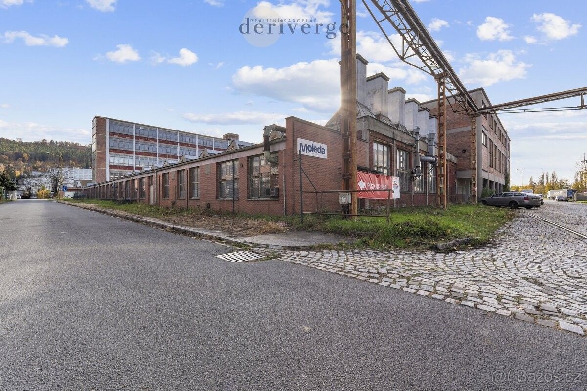 Sklady, Zlín, 760 01