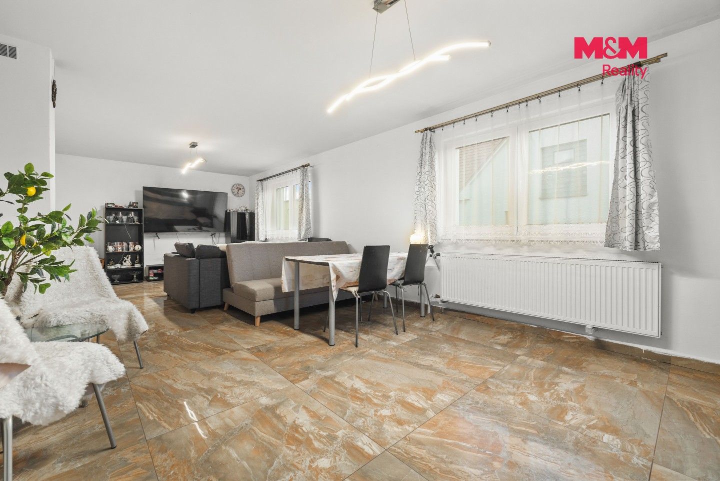 Rodinné domy, Spojovací, Rožďalovice, 257 m² - 2