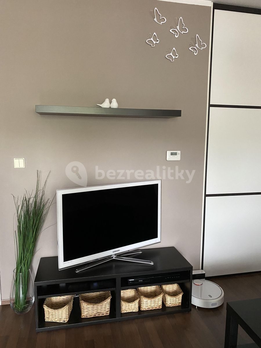 Pronájem byt 1+1 - Haanova, Petržalka - Háje, Bratislavský kraj, 45 m² - 5