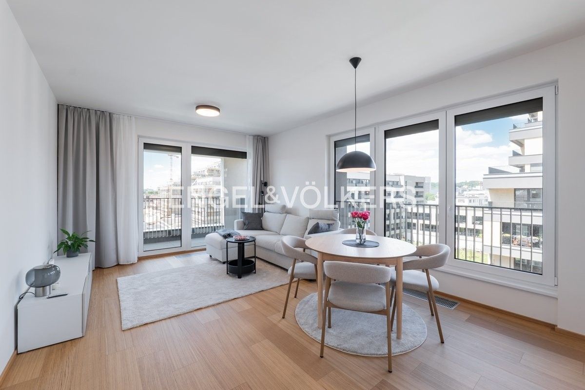 2+kk, Domalípova 1197, Praha Hloubětín, 60 m² - 1