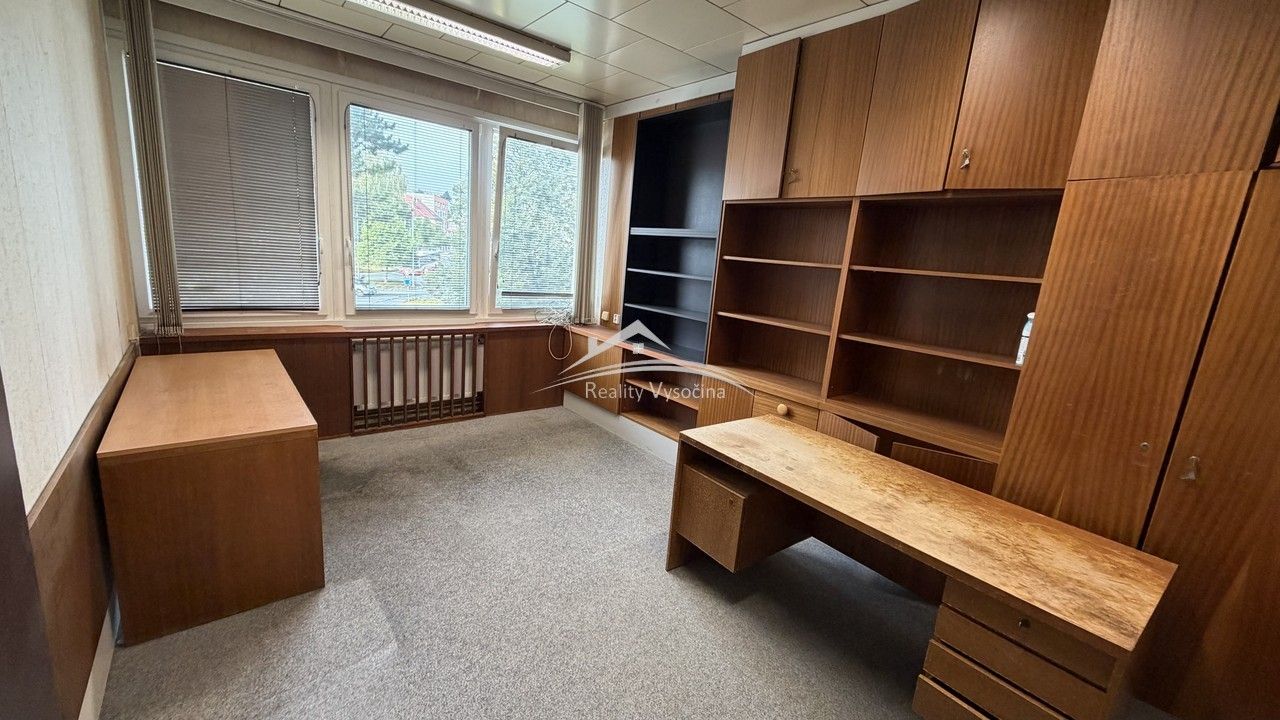 Pronájem kancelář - Dobrovského, Havlíčkův Brod, 30 m²