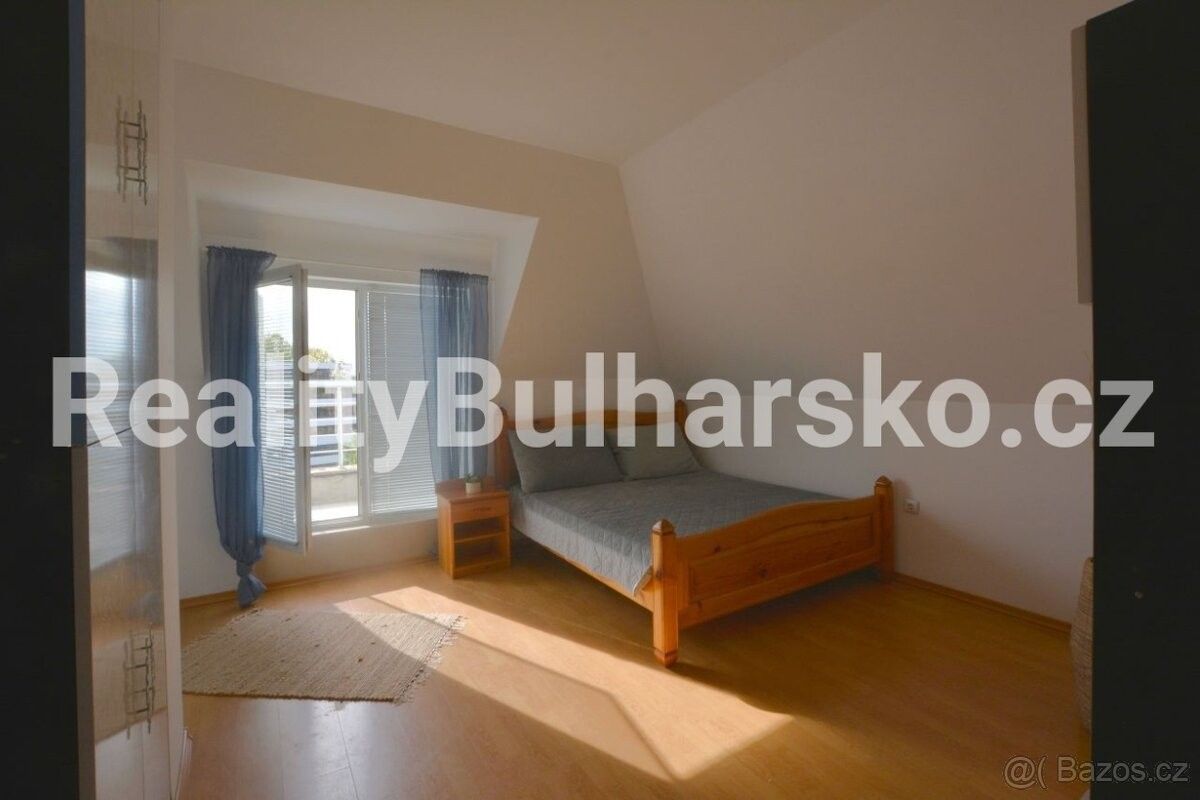 Byty, 987 66, Zahraničí