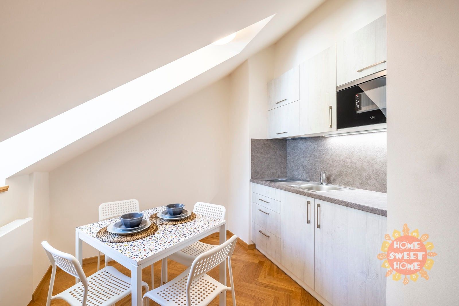 Pronájem byt 1+kk - Kozí, Praha, 31 m²