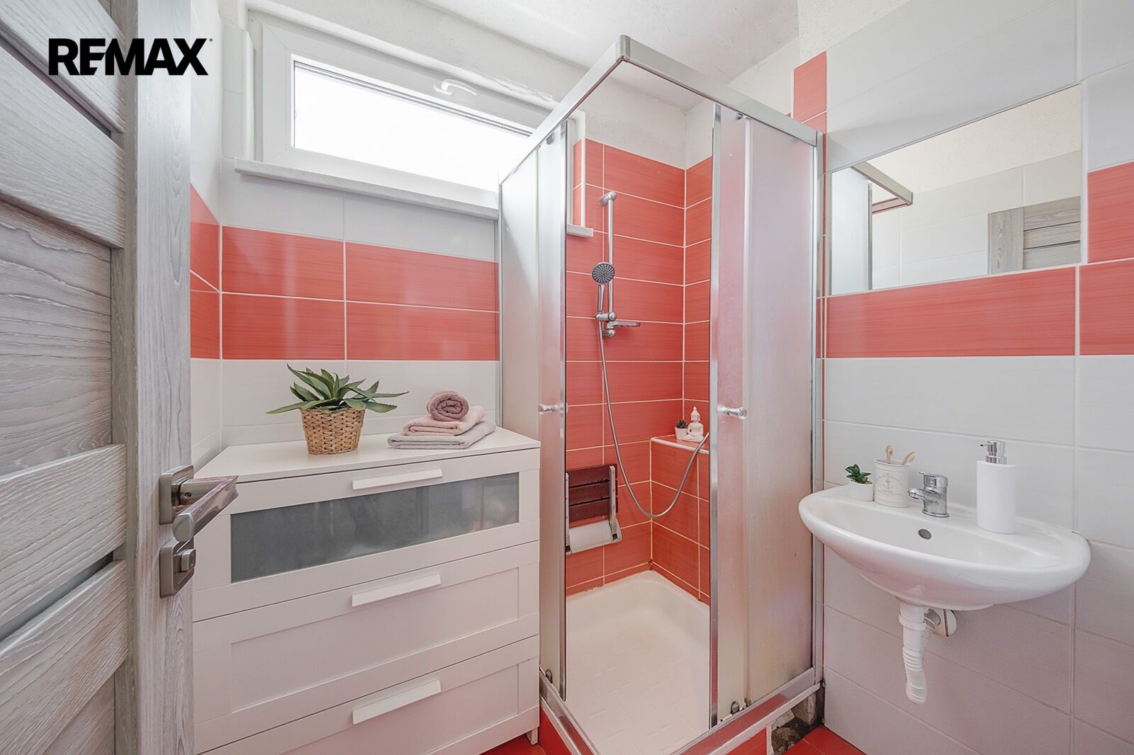 Rodinné domy, Dolní Loučky, 170 m² - 2