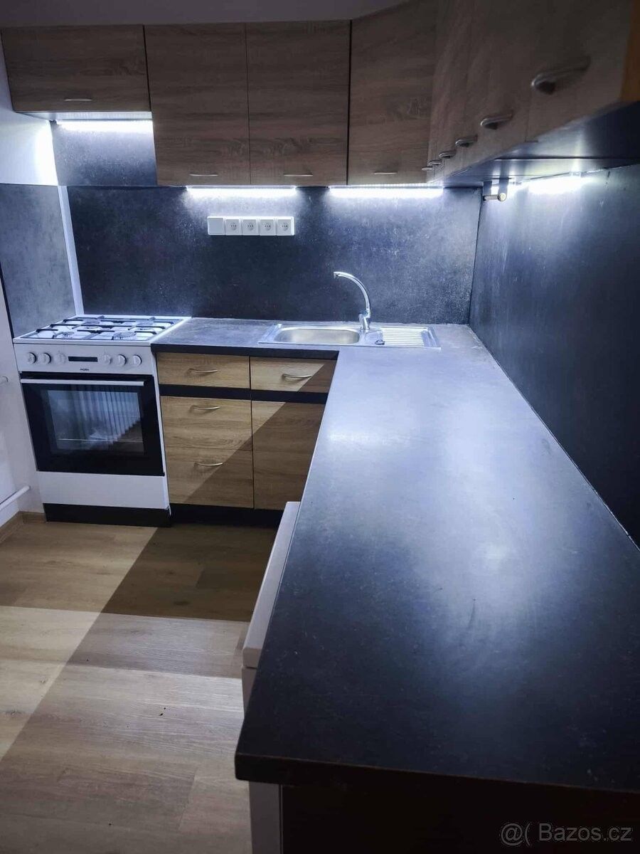 Pronájem byt - Uherské Hradiště, 686 01