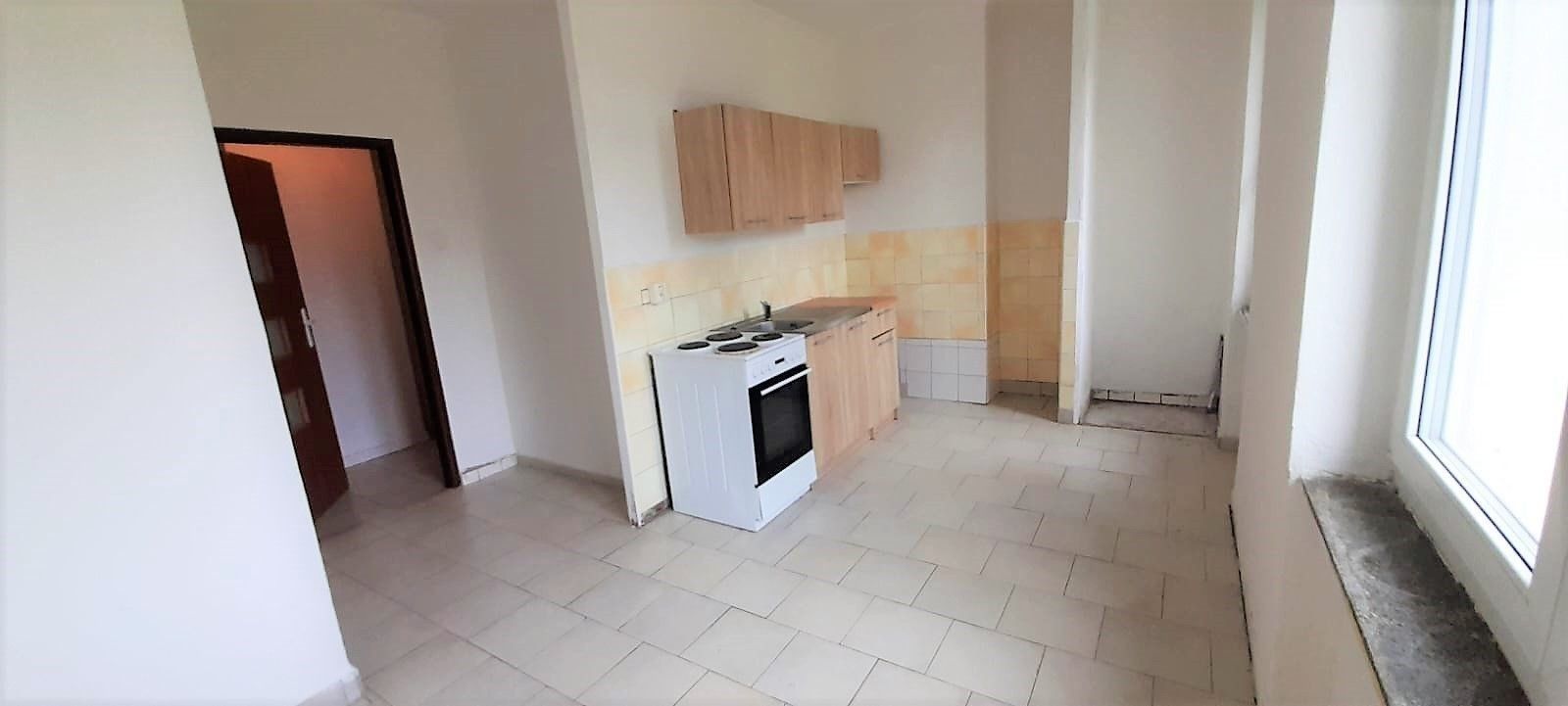3+1, Bor Damnov, 72 m² - 1
