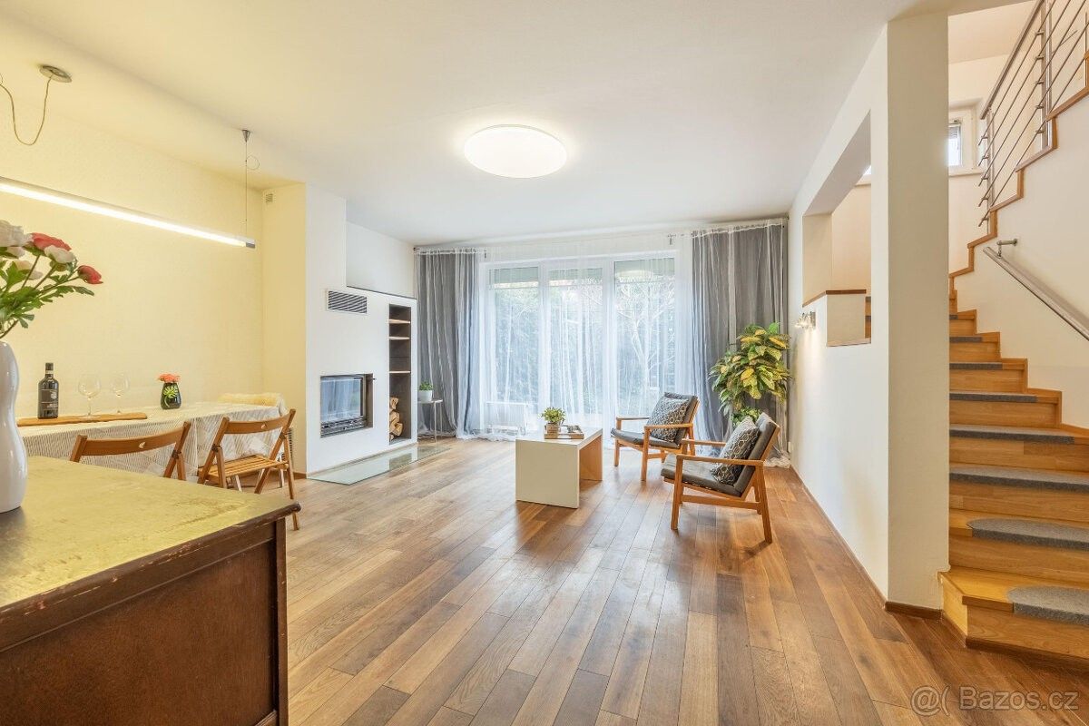 Prodej rodinný dům - Praha, 190 15