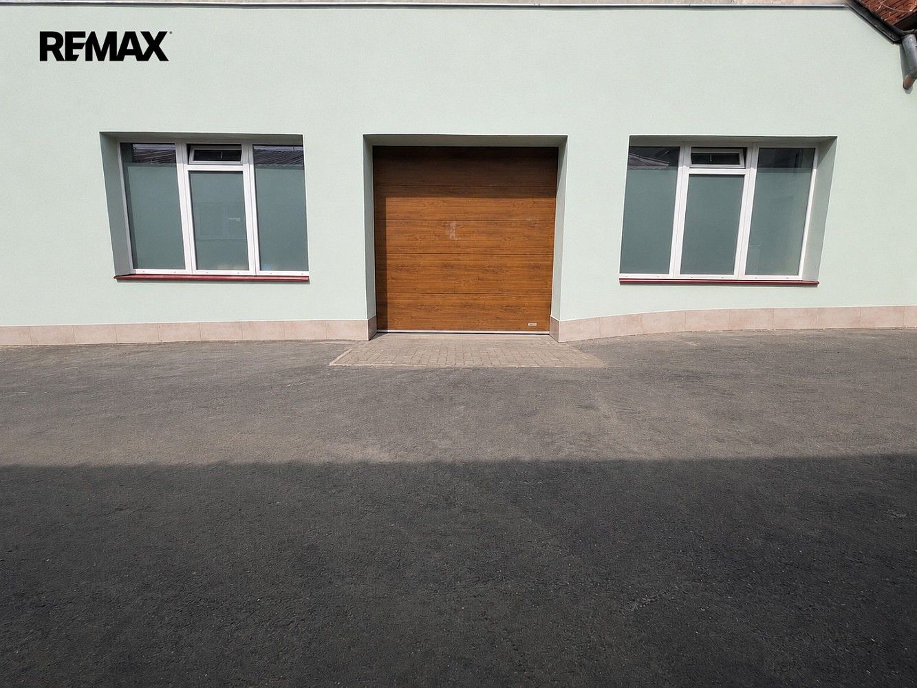 Sklad, 454 m²