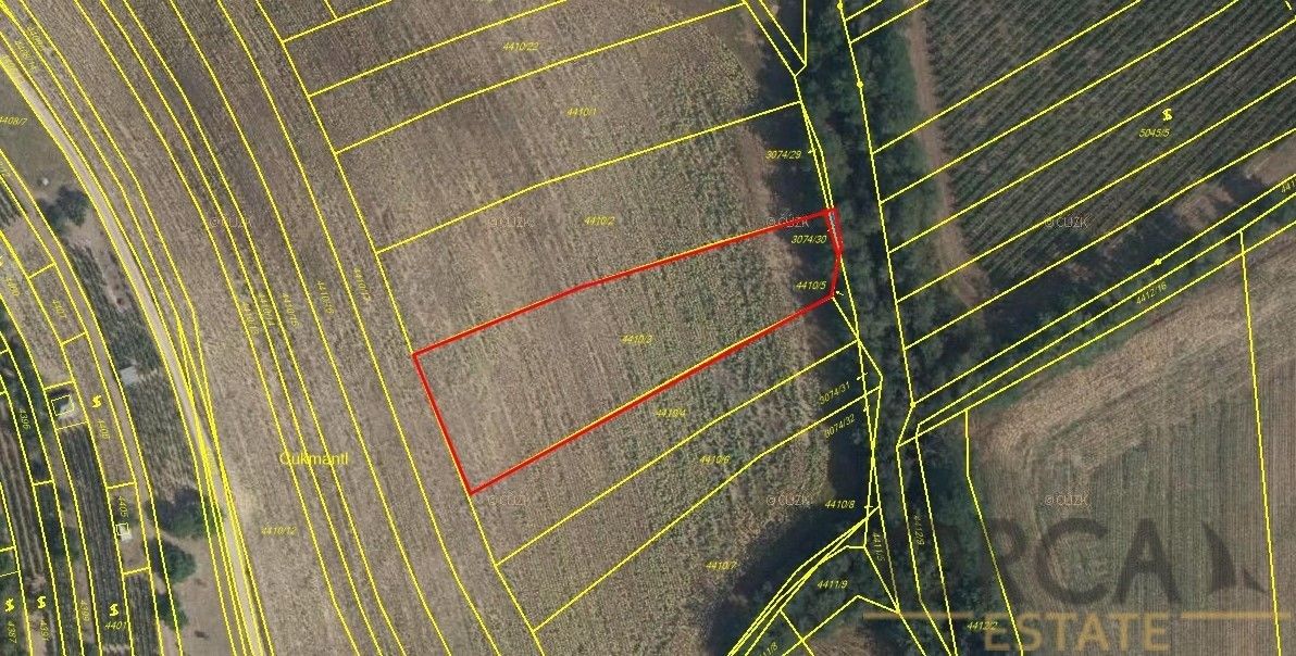 Prodej pozemek pro bydlení - Bzenec, 696 81