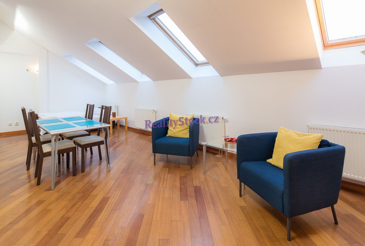 3+kk, Italská, Praha, 111 m²