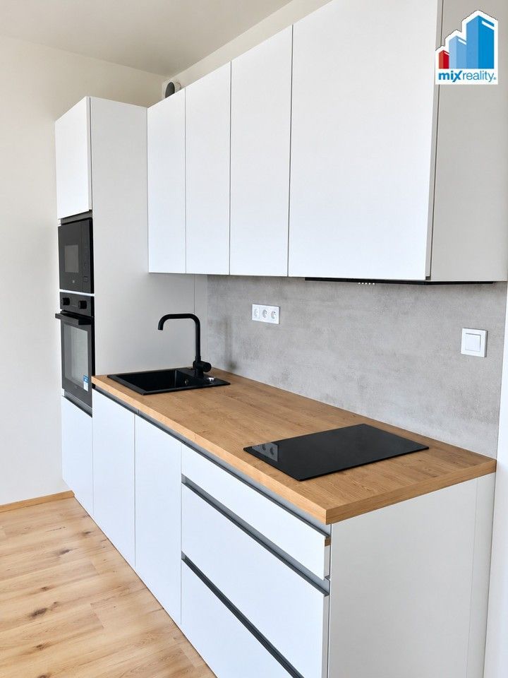 2+kk, Poděbradova,Jižní Předměstí,Plzeň, 46 m² - 2