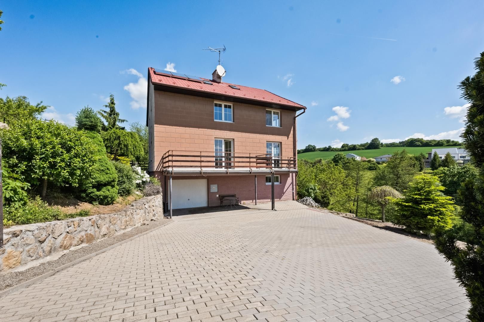 Rodinný dům, 395 m²