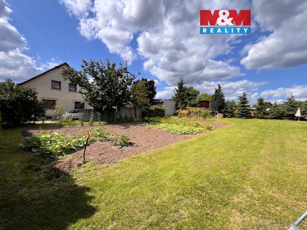 Zahrady, Polepy, 411 47