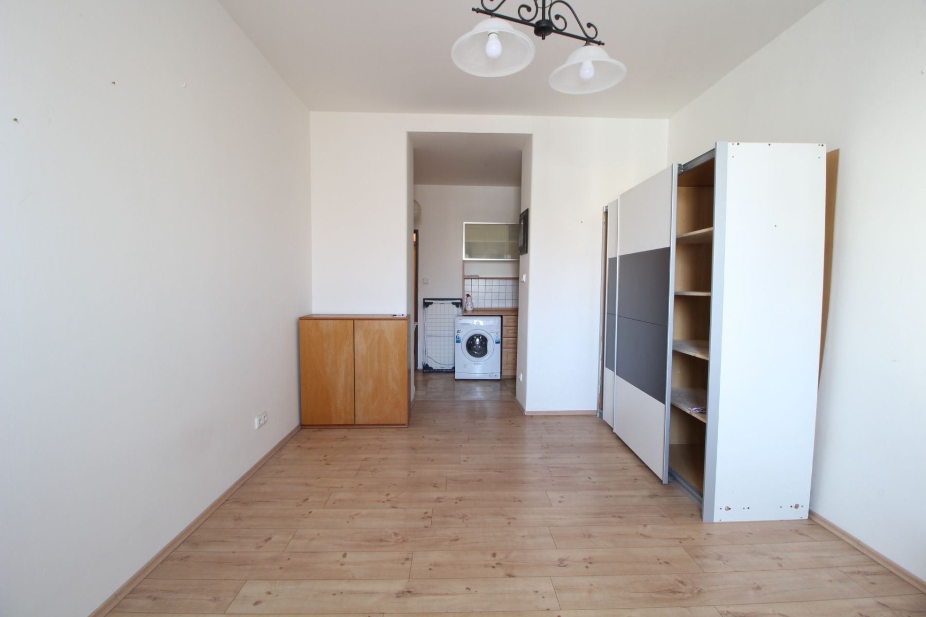 1+kk, Za papírnou, Praha - Holešovice, 27 m² - 2