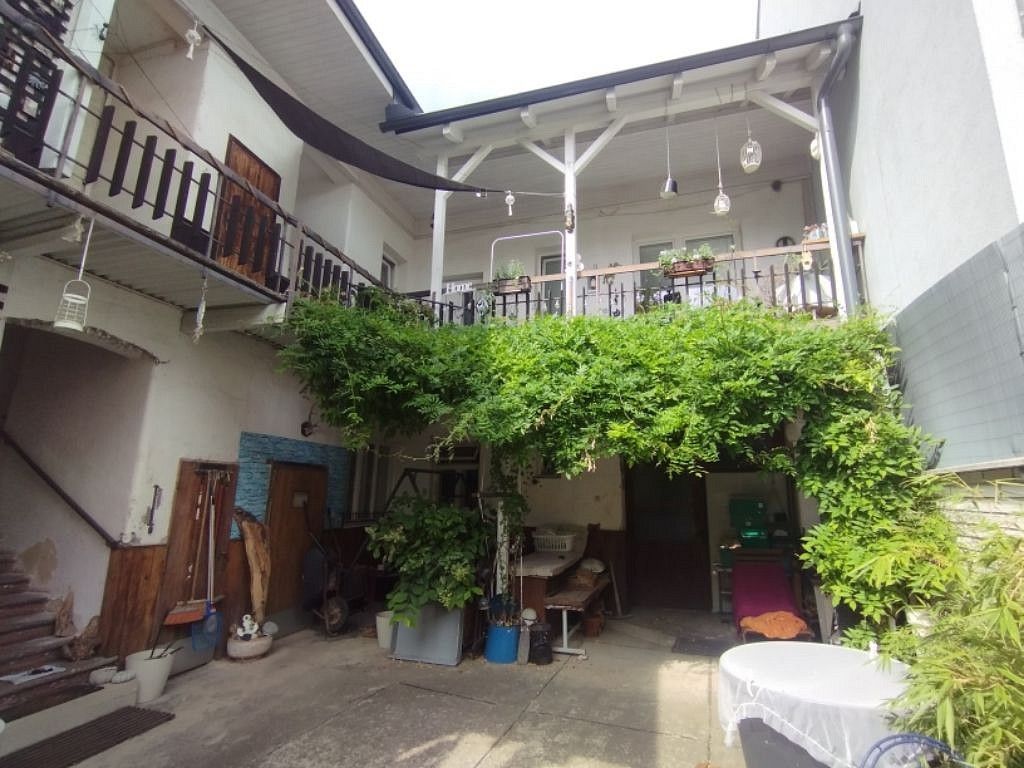 Rodinný dům, 250 m²