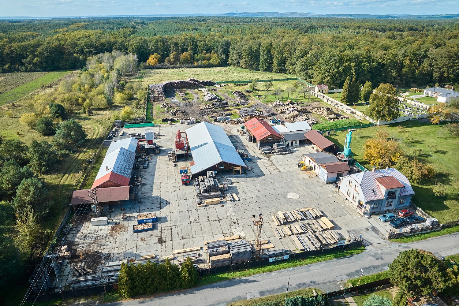 Výrobní prostory, Seletice, okres Nymburk, 19 535 m² - 1