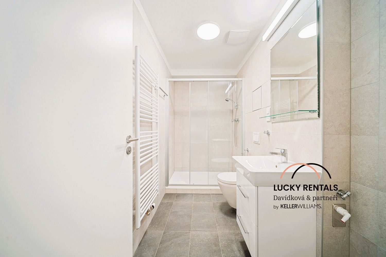 Byt 1+kk · 32 m² · Praha - Chodov, okres Praha 11, Hlavní město Praha - 3