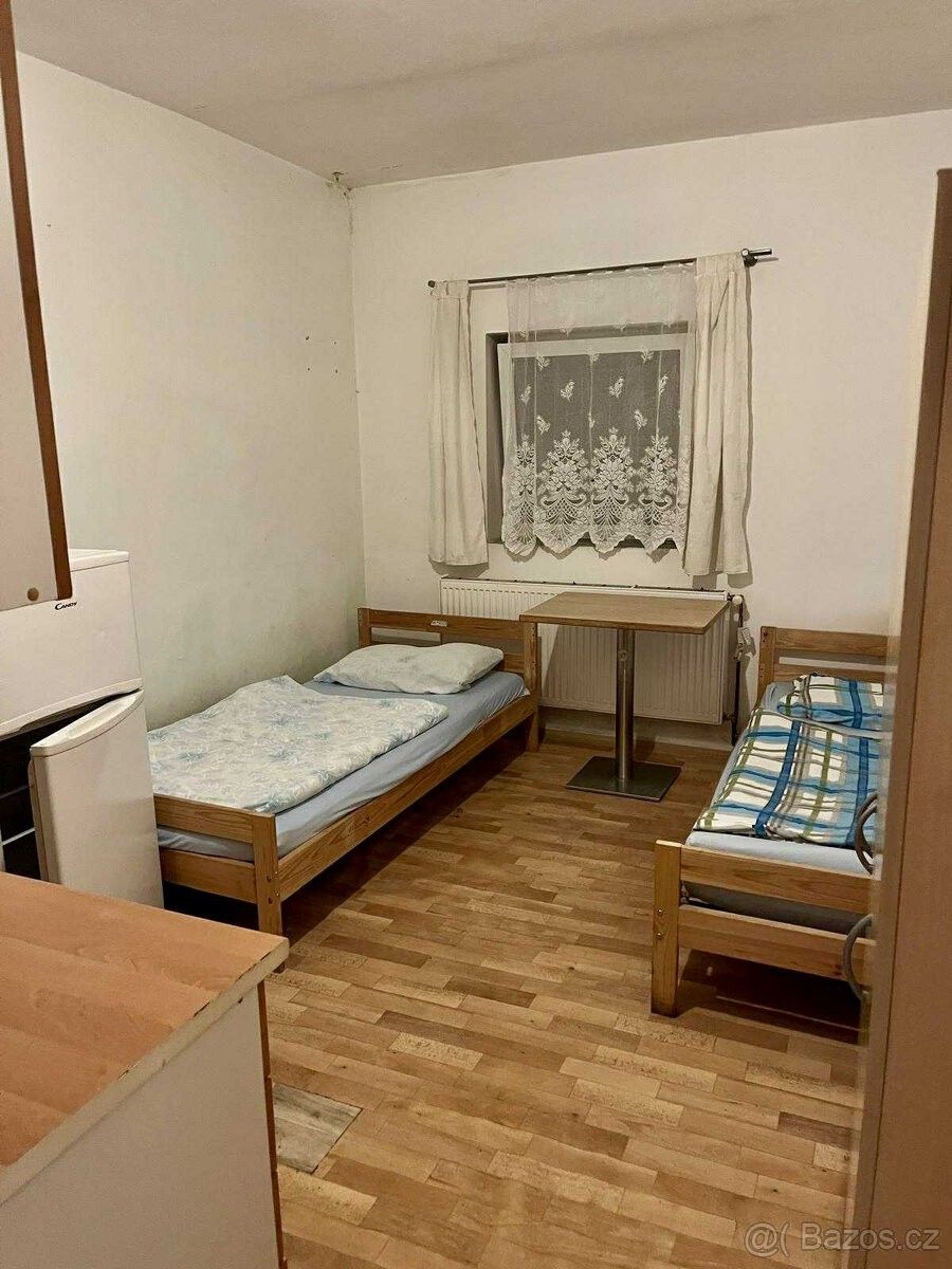 Byty, Kolín, 280 02