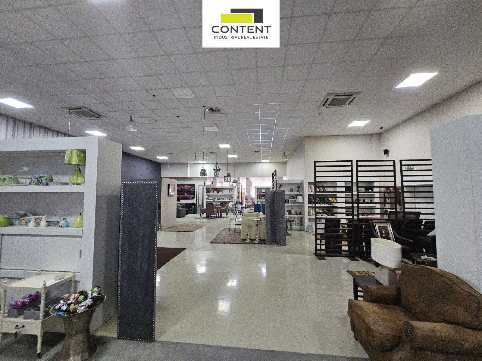 Sklady, Průhonická, Čestlice, 342 m²