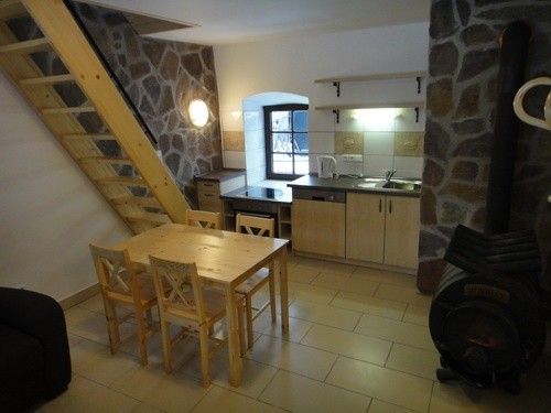 Pronájem rodinný dům - Sedlec-Prčice, 257 91