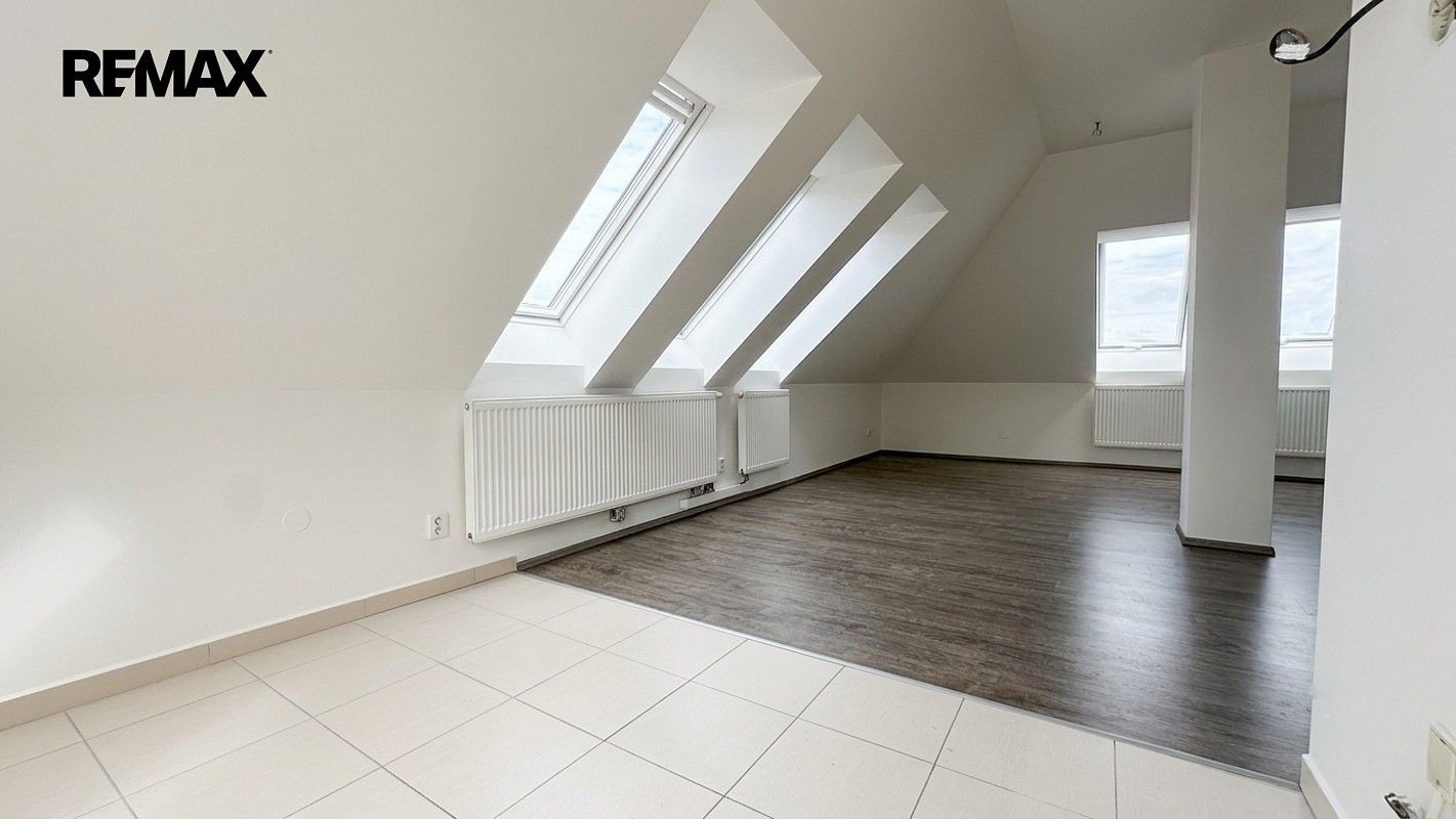 Prodej byt 3+kk - Beroun - Beroun-Jarov, Středočeský kraj, 75 m² - 5