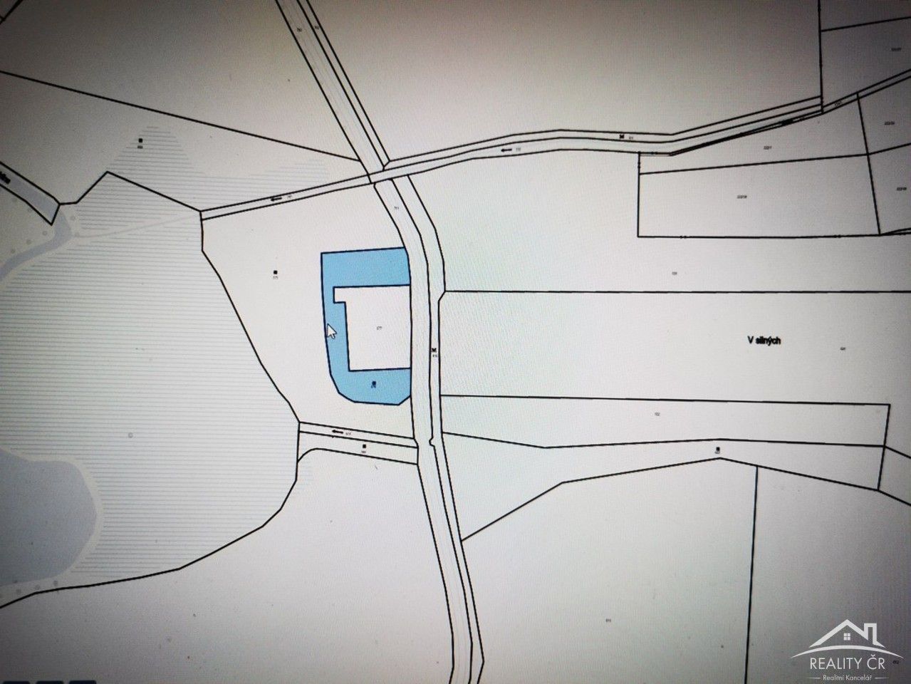 Louka · 2 724 m² · Jičíněves Žitětín - 3