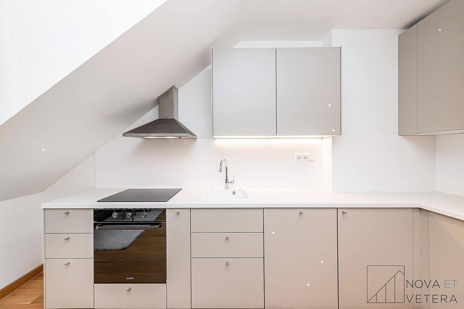 Byt 4+kk · 117 m² · Praha - Vinohrady, okres Praha 2, Hlavní město Praha - 4