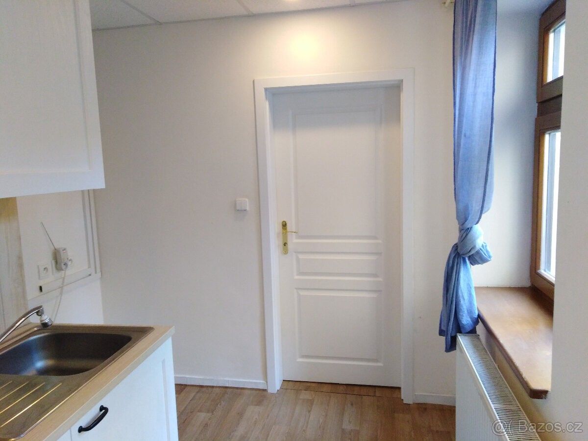 Pronájem byt - Nový Jičín, 741 01